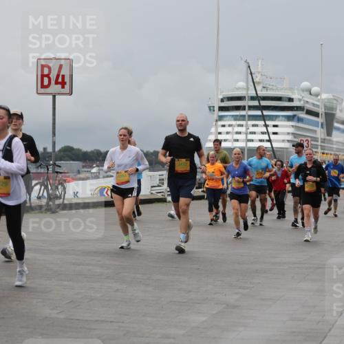 13.09.2026 - Kiel Lauf Andreas Tolksdorf http://msf.ph/oto/10466455 13.09.2026 12:07:11 Kiellinie 4, 10429, 4593, 3472 meine-sportfotos.de