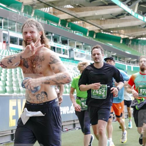 13.09.2026 - 21. swb-Marathon Bremen Michael Burmester http://msf.ph/oto/10466468 13.09.2026 13:13:26 Laufen im Stadion 118, 183, 270, 278, 349, 460, 514, 576, 600, 631, 695, 702, 933, 950, 1005, 1143, 1226, 1286, 1334, 1392, 1408, 1426, 1573, 1596, 1641, 1991, 2005, 2024, 2035, 2079, 2233, 2264, 2336, 2377, 2387, 2398, 2412, 2439, 2457, 2461, 2478, 2505, 2521, 2540, 2564, 2612, 2665, 2684, 2693, 2765, 2773, 2792, 2815, 2816, 2860, 2884, 2895, 2921, 2963, 2966, 2972, 2975, 3016, 3111, 3143, 3155, 3209, 3253, 3277, 3293, 3304, 3308, 3313, 3378, 3405, 3434, 3653, 3661 meine-sportfotos.de