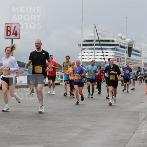 13.09.2026 - Kiel Lauf Andreas Tolksdorf http://msf.ph/oto/10466482 13.09.2026 12:07:13 Kiellinie 33 meine-sportfotos.de