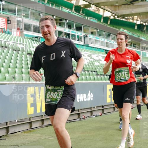 13.09.2026 - 21. swb-Marathon Bremen Michael Burmester http://msf.ph/oto/10466500 13.09.2026 12:56:54 Laufen im Stadion 307, 334, 411, 431, 465, 655, 769, 776, 854, 857, 876, 913, 926, 948, 1010, 1058, 1130, 1254, 1535, 1537, 1601, 1645, 1750, 1809, 1900, 1972, 2001, 2040, 2051, 2075, 2122, 2260, 2324, 2402, 2473, 2493, 2535, 2604, 2634, 2640, 2671, 2761, 2812, 2903, 2904, 2948, 3051, 3057, 3078, 3119, 3192, 3202, 3290, 3348, 3411, 3450, 3458, 3508, 3514, 3634, 3685, 3690, 3760, 3813, 3866, 3939, 4101, 4135, 4171, 4316, 4319, 4413, 4455, 4479, 4733, 5277, 5430, 5530 meine-sportfotos.de