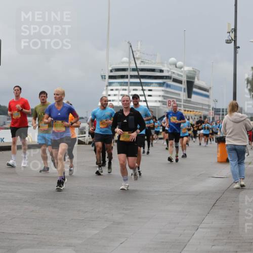 13.09.2026 - Kiel Lauf Andreas Tolksdorf http://msf.ph/oto/10466526 13.09.2026 12:07:14 Kiellinie 4, 6117, 471 meine-sportfotos.de