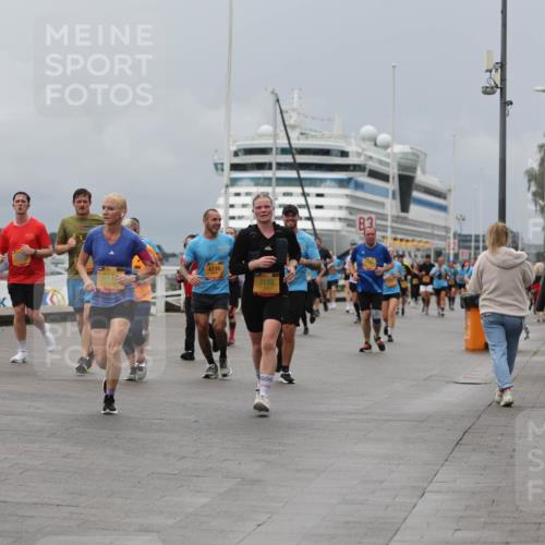 13.09.2026 - Kiel Lauf Andreas Tolksdorf http://msf.ph/oto/10466541 13.09.2026 12:07:14 Kiellinie 4, 4716, 3128 meine-sportfotos.de