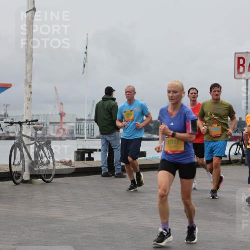 13.09.2026 - Kiel Lauf Andreas Tolksdorf http://msf.ph/oto/10466603 13.09.2026 12:07:17 Kiellinie 3569, 6117, 4, 26, 312 meine-sportfotos.de