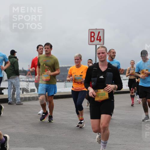 13.09.2026 - Kiel Lauf Andreas Tolksdorf http://msf.ph/oto/10466627 13.09.2026 12:07:18 Kiellinie 6117, 4, 38, 3128 meine-sportfotos.de