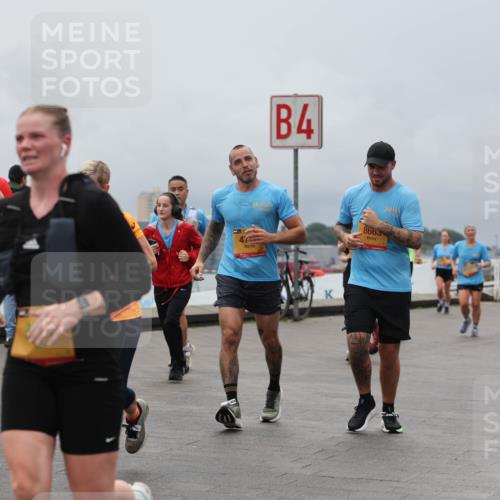 13.09.2026 - Kiel Lauf Andreas Tolksdorf http://msf.ph/oto/10466666 13.09.2026 12:07:19 Kiellinie 6, 38, 4, 4, 8663 meine-sportfotos.de