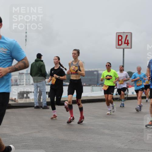 13.09.2026 - Kiel Lauf Andreas Tolksdorf http://msf.ph/oto/10466703 13.09.2026 12:07:21 Kiellinie 10422, 8663, 4, 3787 meine-sportfotos.de