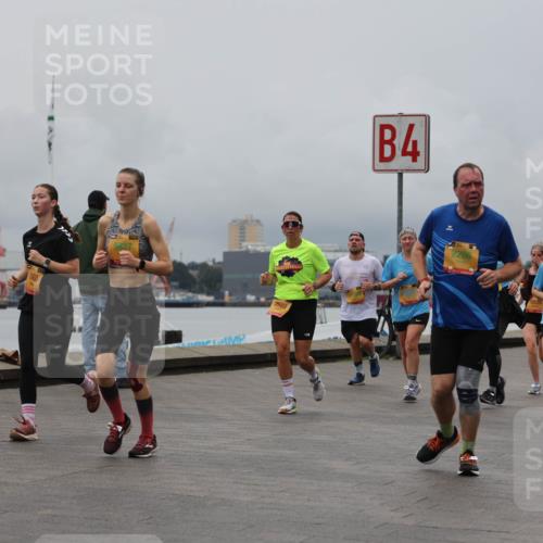 13.09.2026 - Kiel Lauf Andreas Tolksdorf http://msf.ph/oto/10466734 13.09.2026 12:07:22 Kiellinie 2460, 9837, 2529, 4, 2266, 3787 meine-sportfotos.de