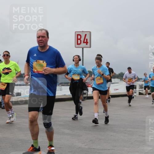 13.09.2026 - Kiel Lauf Andreas Tolksdorf http://msf.ph/oto/10466759 13.09.2026 12:07:24 Kiellinie 2529, 4, 3787 meine-sportfotos.de