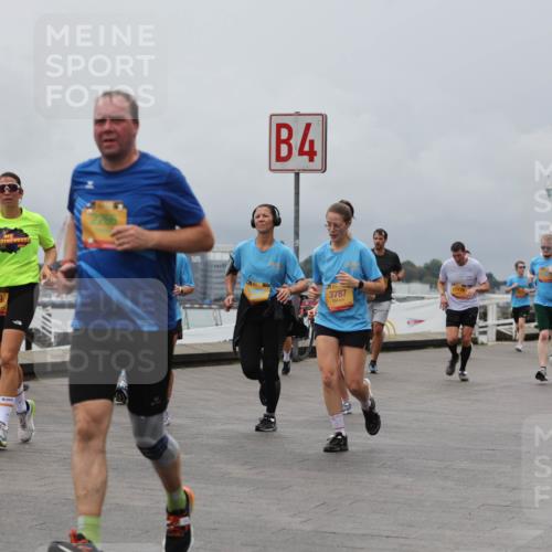 13.09.2026 - Kiel Lauf Andreas Tolksdorf http://msf.ph/oto/10466765 13.09.2026 12:07:24 Kiellinie 10, 4 meine-sportfotos.de