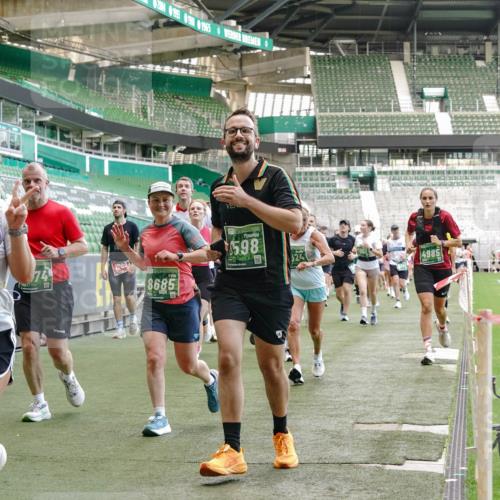 13.09.2026 - 21. swb-Marathon Bremen Michael Burmester http://msf.ph/oto/10466780 13.09.2026 13:13:31 Laufen im Stadion 118, 183, 270, 278, 349, 460, 514, 576, 600, 631, 695, 702, 768, 933, 950, 956, 1005, 1143, 1286, 1334, 1392, 1408, 1426, 1573, 1596, 1641, 1991, 2005, 2024, 2035, 2079, 2233, 2264, 2336, 2377, 2387, 2398, 2412, 2439, 2457, 2461, 2478, 2505, 2521, 2540, 2564, 2612, 2665, 2684, 2693, 2765, 2773, 2792, 2815, 2816, 2829, 2860, 2884, 2887, 2895, 2921, 2963, 2966, 2972, 2975, 3016, 3111, 3143, 3155, 3209, 3253, 3277, 3293, 3304, 3313, 3378, 3405, 3428, 3434, 3653, 3661 meine-sportfotos.de