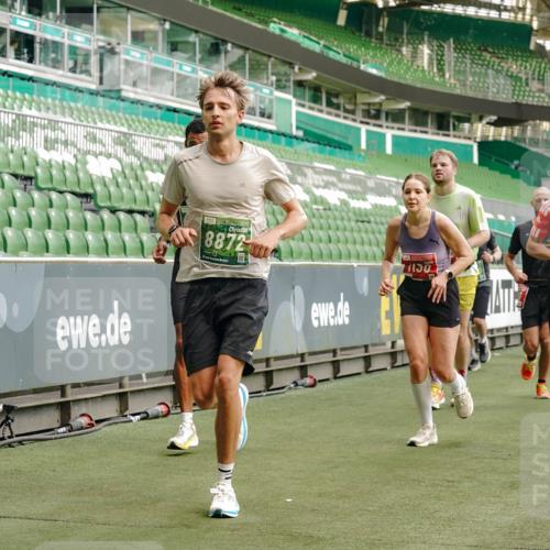 13.09.2026 - 21. swb-Marathon Bremen Michael Burmester http://msf.ph/oto/10466794 13.09.2026 12:57:02 Laufen im Stadion 307, 334, 411, 431, 465, 655, 769, 776, 854, 857, 876, 909, 926, 948, 1010, 1130, 1254, 1535, 1537, 1601, 1750, 1752, 1809, 1881, 1900, 1972, 2001, 2040, 2051, 2075, 2122, 2260, 2324, 2371, 2402, 2423, 2473, 2493, 2535, 2604, 2634, 2640, 2671, 2761, 2812, 2903, 2904, 2948, 3051, 3078, 3119, 3182, 3202, 3290, 3348, 3411, 3450, 3458, 3508, 3514, 3634, 3685, 3690, 3760, 3813, 3866, 3939, 4101, 4135, 4171, 4316, 4319, 4413, 4455, 4479, 4733, 5277, 5430, 5530 meine-sportfotos.de