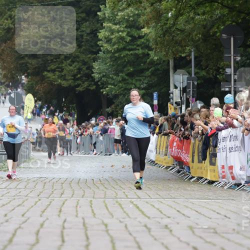 13.09.2026 - Kiel Lauf Yannick Fuchs http://msf.ph/oto/10466823 13.09.2026 10:01:39 Ziel 293, 2574, 5497, 6719, 8730, 844, 4702, 5497 meine-sportfotos.de
