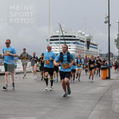13.09.2026 - Kiel Lauf Andreas Tolksdorf http://msf.ph/oto/10466831 13.09.2026 12:07:28 Kiellinie 4, 9376, 4811, 3 meine-sportfotos.de