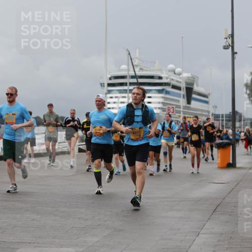 13.09.2026 - Kiel Lauf Andreas Tolksdorf http://msf.ph/oto/10466835 13.09.2026 12:07:28 Kiellinie 4, 9376, 4811, 3 meine-sportfotos.de