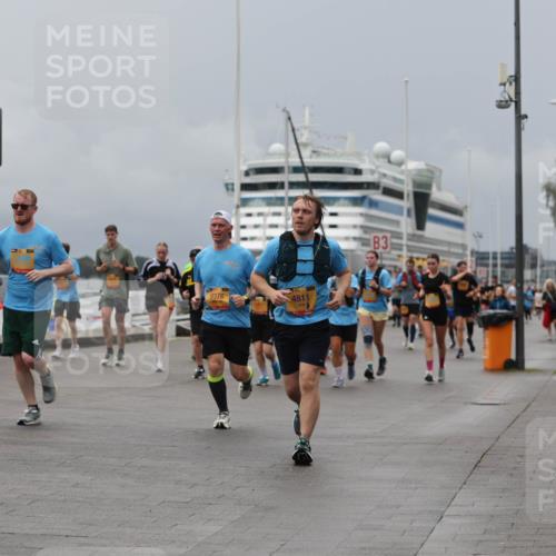 13.09.2026 - Kiel Lauf Andreas Tolksdorf http://msf.ph/oto/10466840 13.09.2026 12:07:28 Kiellinie 4, 9376, 4811, 3 meine-sportfotos.de