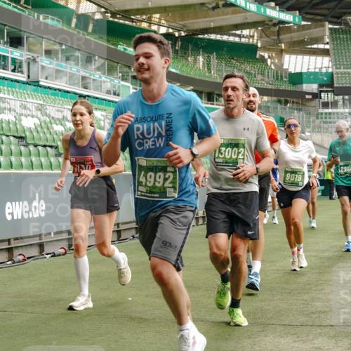 13.09.2026 - 21. swb-Marathon Bremen Michael Burmester http://msf.ph/oto/10466868 13.09.2026 12:57:04 Laufen im Stadion 307, 334, 411, 431, 465, 655, 769, 776, 854, 857, 876, 909, 926, 948, 1010, 1130, 1254, 1535, 1537, 1601, 1750, 1752, 1809, 1881, 1900, 1972, 2001, 2040, 2046, 2051, 2075, 2122, 2260, 2324, 2371, 2402, 2423, 2473, 2493, 2535, 2604, 2634, 2640, 2671, 2761, 2812, 2903, 2904, 2948, 3051, 3078, 3119, 3182, 3202, 3290, 3348, 3411, 3450, 3458, 3508, 3514, 3634, 3685, 3690, 3760, 3813, 3866, 3939, 4101, 4135, 4171, 4316, 4319, 4413, 4455, 4479, 4733, 5277, 5430 meine-sportfotos.de