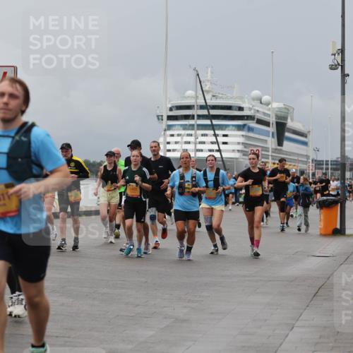 13.09.2026 - Kiel Lauf Andreas Tolksdorf http://msf.ph/oto/10466895 13.09.2026 12:07:30 Kiellinie 811, 3467 meine-sportfotos.de