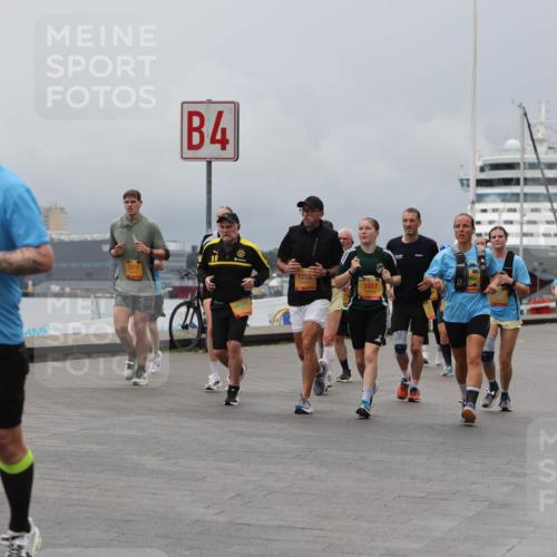 13.09.2026 - Kiel Lauf Andreas Tolksdorf http://msf.ph/oto/10466949 13.09.2026 12:07:32 Kiellinie 9376, 4, 2871, 1259, 3467, 3 meine-sportfotos.de