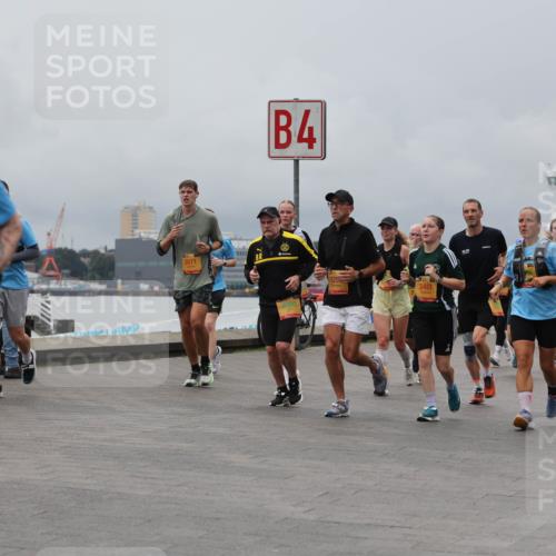 13.09.2026 - Kiel Lauf Andreas Tolksdorf http://msf.ph/oto/10466963 13.09.2026 12:07:32 Kiellinie 9376, 4, 2871, 3467 meine-sportfotos.de