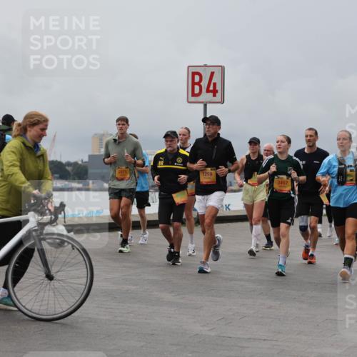 13.09.2026 - Kiel Lauf Andreas Tolksdorf http://msf.ph/oto/10466971 13.09.2026 12:07:32 Kiellinie 2871, 4, 1259, 3467 meine-sportfotos.de