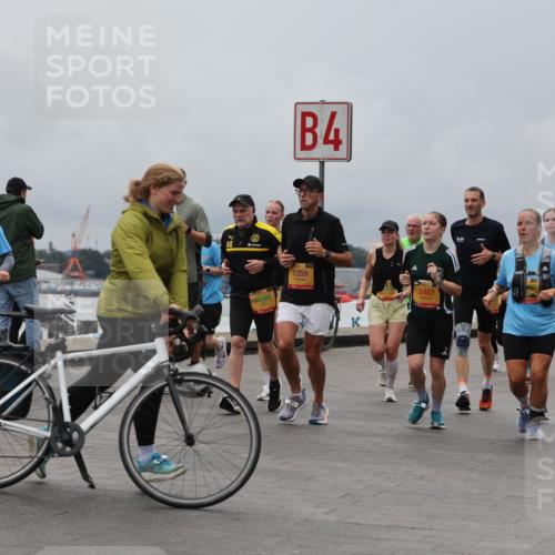 13.09.2026 - Kiel Lauf Andreas Tolksdorf http://msf.ph/oto/10466982 13.09.2026 12:07:32 Kiellinie 4, 8990, 1259, 3467 meine-sportfotos.de
