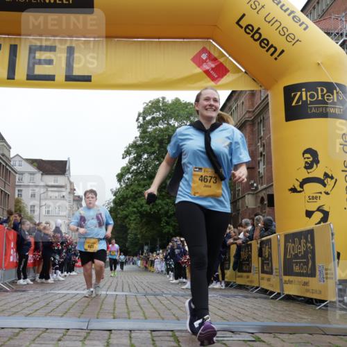 13.09.2026 - Kiel Lauf Yannick Fuchs http://msf.ph/oto/10466983 13.09.2026 10:02:29 Ziel 129, 565, 3131, 4673, 8297, 844, 3917, 4135, 2288, 4702 meine-sportfotos.de