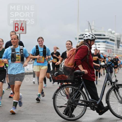 13.09.2026 - Kiel Lauf Andreas Tolksdorf http://msf.ph/oto/10466990 13.09.2026 12:07:34 Kiellinie 138, 3467, 4, 83 meine-sportfotos.de