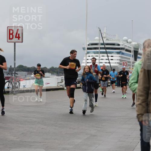 13.09.2026 - Kiel Lauf Andreas Tolksdorf http://msf.ph/oto/10467060 13.09.2026 12:07:37 Kiellinie 4, 3, 10281 meine-sportfotos.de