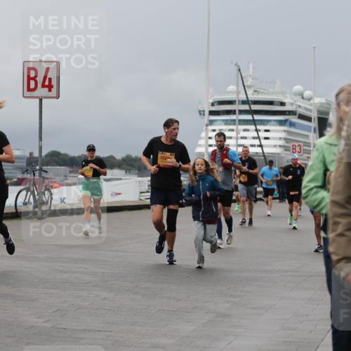 13.09.2026 - Kiel Lauf Andreas Tolksdorf http://msf.ph/oto/10467066 13.09.2026 12:07:37 Kiellinie 9, 9890, 4, 3, 10281 meine-sportfotos.de
