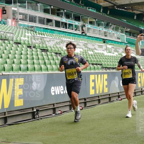 13.09.2026 - 21. swb-Marathon Bremen Michael Burmester http://msf.ph/oto/10467092 13.09.2026 10:35:50 Laufen im Stadion 10093, 10144, 10147, 10152, 10157, 10160, 10173, 10175, 10181, 10182, 10185, 10187, 10195, 10245, 10251, 10263, 10272, 10275, 10278, 10291, 10306, 10309, 10338, 10356, 10357, 10367, 10368, 10369, 10377, 10382, 10390, 10403, 10409, 10411, 10420, 10427, 10429, 10439, 10473, 10477, 10481, 10485, 10492, 10528, 10531, 10559, 10560, 10569, 10607, 10617, 10636, 10639, 10669, 10671, 10672, 10677, 10715, 10928, 11162, 11343, 11803, 11965, 10146, 10222 meine-sportfotos.de