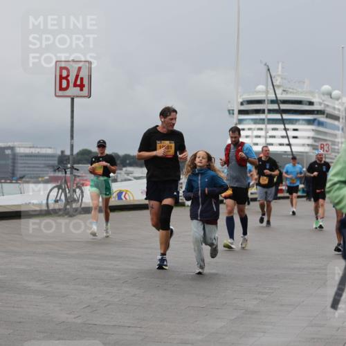 13.09.2026 - Kiel Lauf Andreas Tolksdorf http://msf.ph/oto/10467098 13.09.2026 12:07:38 Kiellinie 4, 10281, 3 meine-sportfotos.de