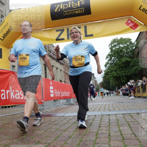 13.09.2026 - Kiel Lauf Yannick Fuchs http://msf.ph/oto/10467107 13.09.2026 10:02:57 Ziel 3273, 6494, 129, 565, 2288, 3131, 4673, 8297, 317, 6553, 8249, 11629, 129, 3917, 4673, 8297 meine-sportfotos.de