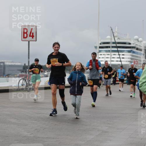 13.09.2026 - Kiel Lauf Andreas Tolksdorf http://msf.ph/oto/10467116 13.09.2026 12:07:38 Kiellinie 4, 10281, 11244, 3 meine-sportfotos.de