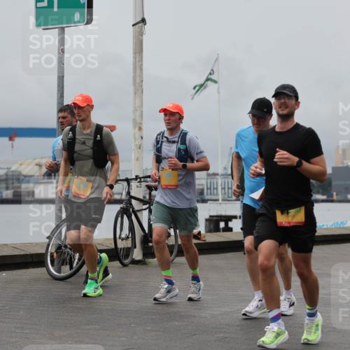 13.09.2026 - Kiel Lauf Andreas Tolksdorf http://msf.ph/oto/10467215 13.09.2026 12:07:51 Kiellinie 8, 1, 39, 4973 meine-sportfotos.de