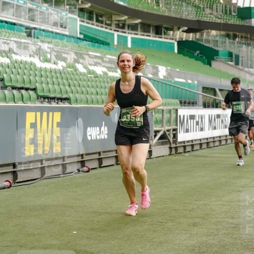 13.09.2026 - 21. swb-Marathon Bremen Michael Burmester http://msf.ph/oto/10467270 13.09.2026 12:57:12 Laufen im Stadion 307, 334, 411, 431, 465, 769, 776, 854, 857, 876, 909, 926, 948, 1010, 1130, 1191, 1199, 1254, 1535, 1601, 1750, 1752, 1809, 1881, 1900, 1972, 2001, 2040, 2046, 2051, 2075, 2122, 2260, 2324, 2371, 2402, 2423, 2473, 2493, 2535, 2634, 2640, 2671, 2761, 2812, 2903, 2904, 2948, 3051, 3078, 3119, 3182, 3202, 3290, 3319, 3348, 3411, 3450, 3458, 3508, 3514, 3634, 3685, 3690, 3760, 3813, 3866, 3939, 4101, 4135, 4171, 4316, 4319, 4455, 4479 meine-sportfotos.de