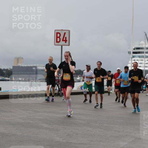 13.09.2026 - Kiel Lauf Andreas Tolksdorf http://msf.ph/oto/10467292 13.09.2026 12:07:55 Kiellinie 4, 86, 1747 meine-sportfotos.de