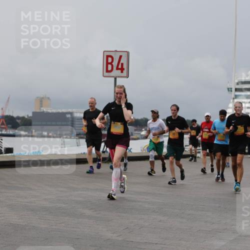 13.09.2026 - Kiel Lauf Andreas Tolksdorf http://msf.ph/oto/10467298 13.09.2026 12:07:55 Kiellinie 4, 86 meine-sportfotos.de
