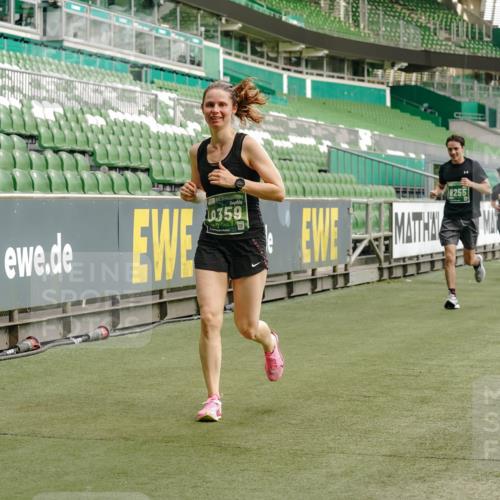 13.09.2026 - 21. swb-Marathon Bremen Michael Burmester http://msf.ph/oto/10467306 13.09.2026 12:57:12 Laufen im Stadion 307, 334, 411, 431, 465, 769, 776, 854, 857, 876, 909, 926, 948, 1010, 1130, 1191, 1199, 1254, 1535, 1601, 1750, 1752, 1809, 1881, 1900, 1972, 2001, 2040, 2046, 2051, 2075, 2122, 2260, 2324, 2371, 2402, 2423, 2473, 2493, 2535, 2634, 2640, 2671, 2761, 2812, 2903, 2904, 2948, 3051, 3078, 3119, 3182, 3202, 3290, 3319, 3348, 3411, 3450, 3458, 3508, 3514, 3634, 3685, 3690, 3760, 3813, 3866, 3939, 4101, 4135, 4171, 4316, 4319, 4455, 4479 meine-sportfotos.de