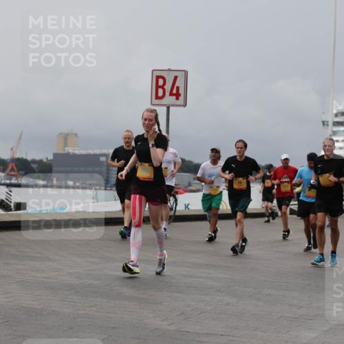 13.09.2026 - Kiel Lauf Andreas Tolksdorf http://msf.ph/oto/10467319 13.09.2026 12:07:55 Kiellinie 4, 86, 1747, 3 meine-sportfotos.de