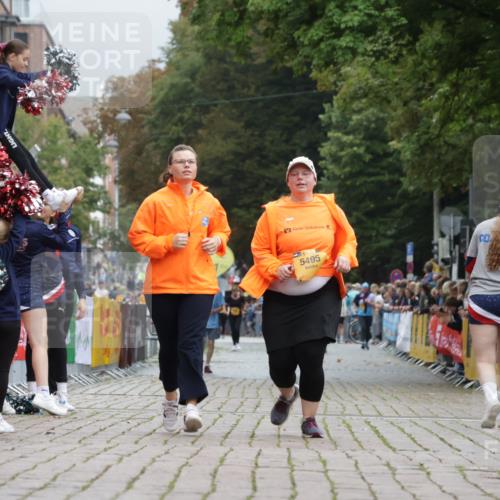 13.09.2026 - Kiel Lauf Yannick Fuchs http://msf.ph/oto/10467330 13.09.2026 10:04:48 Ziel 5493, 5495, 8443, 8443 meine-sportfotos.de