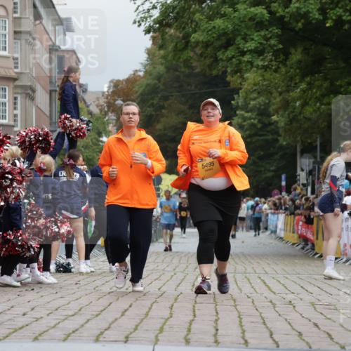 13.09.2026 - Kiel Lauf Yannick Fuchs http://msf.ph/oto/10467342 13.09.2026 10:04:50 Ziel 5493, 5495, 8443 meine-sportfotos.de