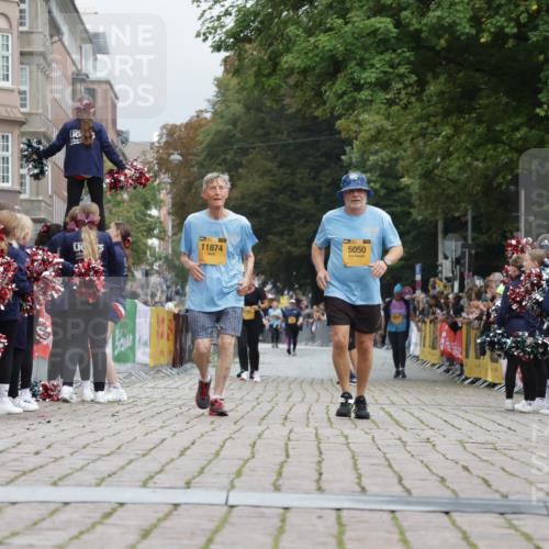 13.09.2026 - Kiel Lauf Yannick Fuchs http://msf.ph/oto/10467398 13.09.2026 10:05:12 Ziel 5050, 11874, 5493, 5495, 4295, 10457 meine-sportfotos.de