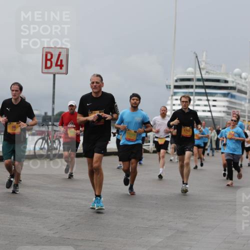 13.09.2026 - Kiel Lauf Andreas Tolksdorf http://msf.ph/oto/10467426 13.09.2026 12:07:58 Kiellinie 4, 10249, 86, 1747 meine-sportfotos.de