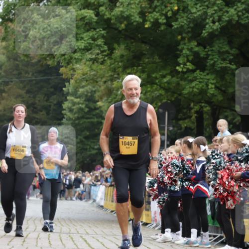 13.09.2026 - Kiel Lauf Yannick Fuchs http://msf.ph/oto/10467461 13.09.2026 10:05:29 Ziel 4295, 10457, 5050, 11874, 6219, 10456, 5493, 5495 meine-sportfotos.de