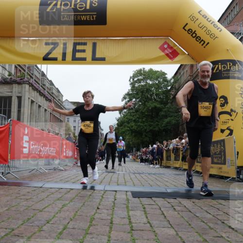 13.09.2026 - Kiel Lauf Yannick Fuchs http://msf.ph/oto/10467496 13.09.2026 10:05:37 Ziel 4295, 6219, 10456, 10457, 5050, 11874, 10466 meine-sportfotos.de