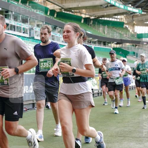 13.09.2026 - 21. swb-Marathon Bremen Michael Burmester http://msf.ph/oto/10467528 13.09.2026 13:13:38 Laufen im Stadion 118, 183, 270, 278, 349, 460, 514, 576, 600, 631, 695, 702, 768, 933, 950, 956, 1005, 1143, 1286, 1334, 1392, 1408, 1426, 1573, 1596, 1641, 1991, 2005, 2024, 2035, 2079, 2233, 2264, 2387, 2412, 2439, 2457, 2461, 2478, 2505, 2521, 2540, 2564, 2612, 2665, 2684, 2693, 2765, 2773, 2792, 2815, 2816, 2829, 2860, 2884, 2887, 2895, 2921, 2963, 2966, 2972, 2975, 3016, 3111, 3155, 3209, 3253, 3277, 3293, 3304, 3313, 3378, 3405, 3428, 3434, 3653, 3661 meine-sportfotos.de
