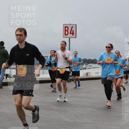 13.09.2026 - Kiel Lauf Andreas Tolksdorf http://msf.ph/oto/10467541 13.09.2026 12:08:01 Kiellinie 11, 1747, 6419, 4, 975, 12346 meine-sportfotos.de