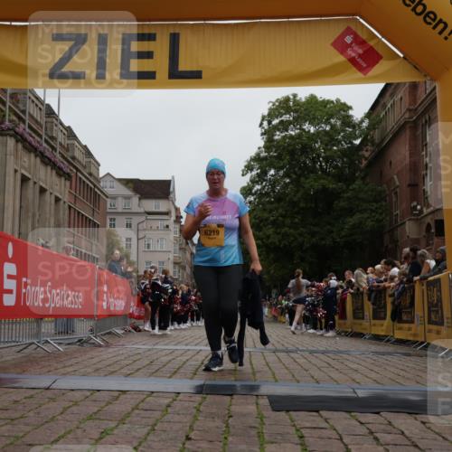 13.09.2026 - Kiel Lauf Yannick Fuchs http://msf.ph/oto/10467547 13.09.2026 10:05:45 Ziel 6219, 10456, 4295, 5050, 10457, 11874, 6850, 10466 meine-sportfotos.de