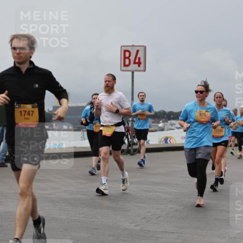 13.09.2026 - Kiel Lauf Andreas Tolksdorf http://msf.ph/oto/10467550 13.09.2026 12:08:02 Kiellinie 1747, 6419, 4, 1260, 975, 12346 meine-sportfotos.de