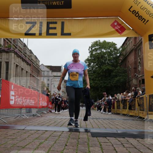 13.09.2026 - Kiel Lauf Yannick Fuchs http://msf.ph/oto/10467561 13.09.2026 10:05:45 Ziel 6219, 10456, 4295, 5050, 10457, 11874, 6850, 10466 meine-sportfotos.de